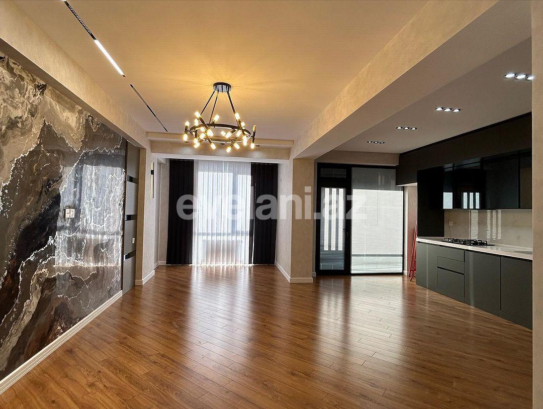 Satılır, yeni tikili, 3 otaqlı, 126 m², Bakı, Xətai r, Həzi Aslanov m.