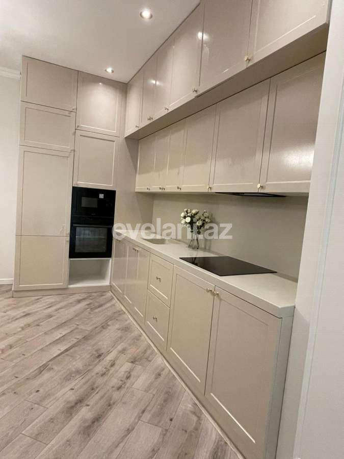 Kirayə verilir, yeni tikili, 3 otaqlı, 95 m², Bakı, Xətai r, Şah İsmayıl Xətai m.