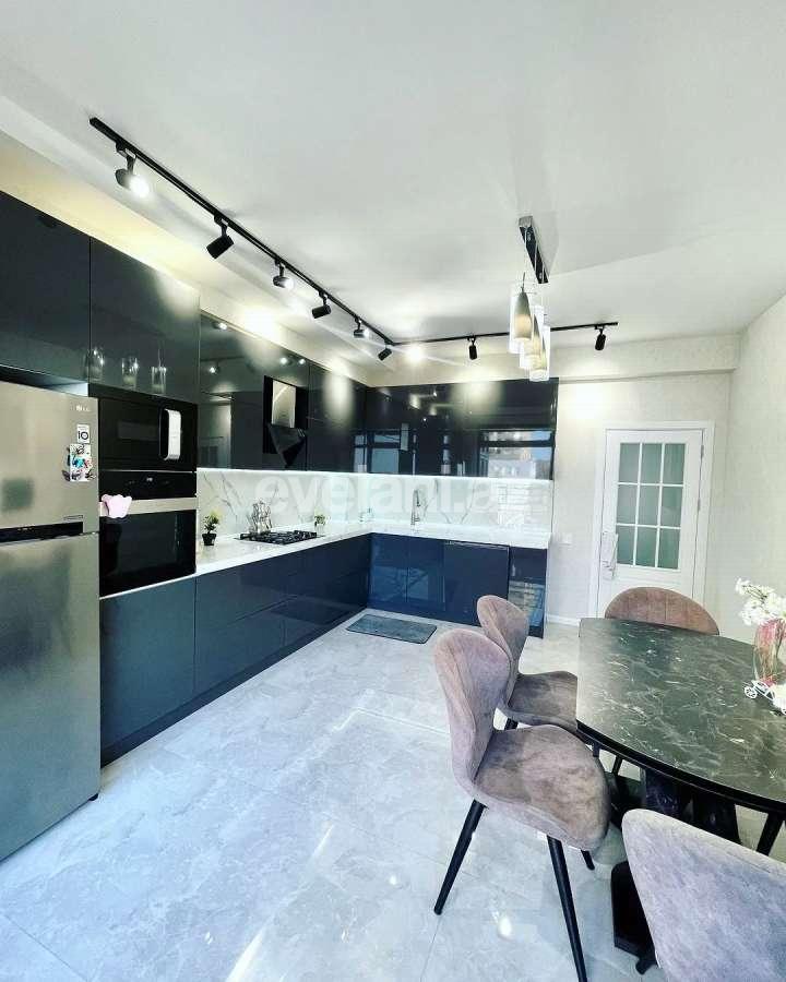 Satılır, yeni tikili, 3 otaqlı, 123 m², Bakı, Xətai r, Həzi Aslanov m.