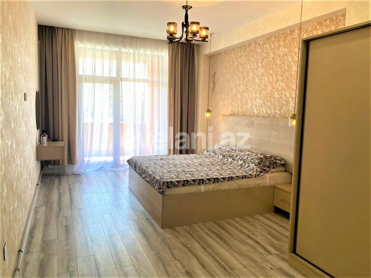 Satılır, yeni tikili, 3 otaqlı, 120 m², Bakı, Yasamal r, Elmlər Akademiyası m.