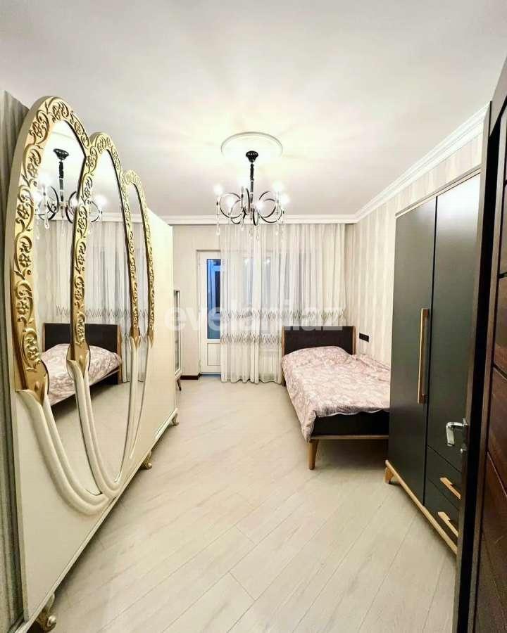Satılır, köhnə tikili, 3 otaqlı, 75 m², Bakı, Xətai r, Əhmədli m.