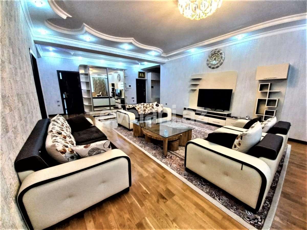 Kirayə verilir, yeni tikili, 3 otaqlı, 140 m², Bakı, Xətai r, Şah İsmayıl Xətai m.