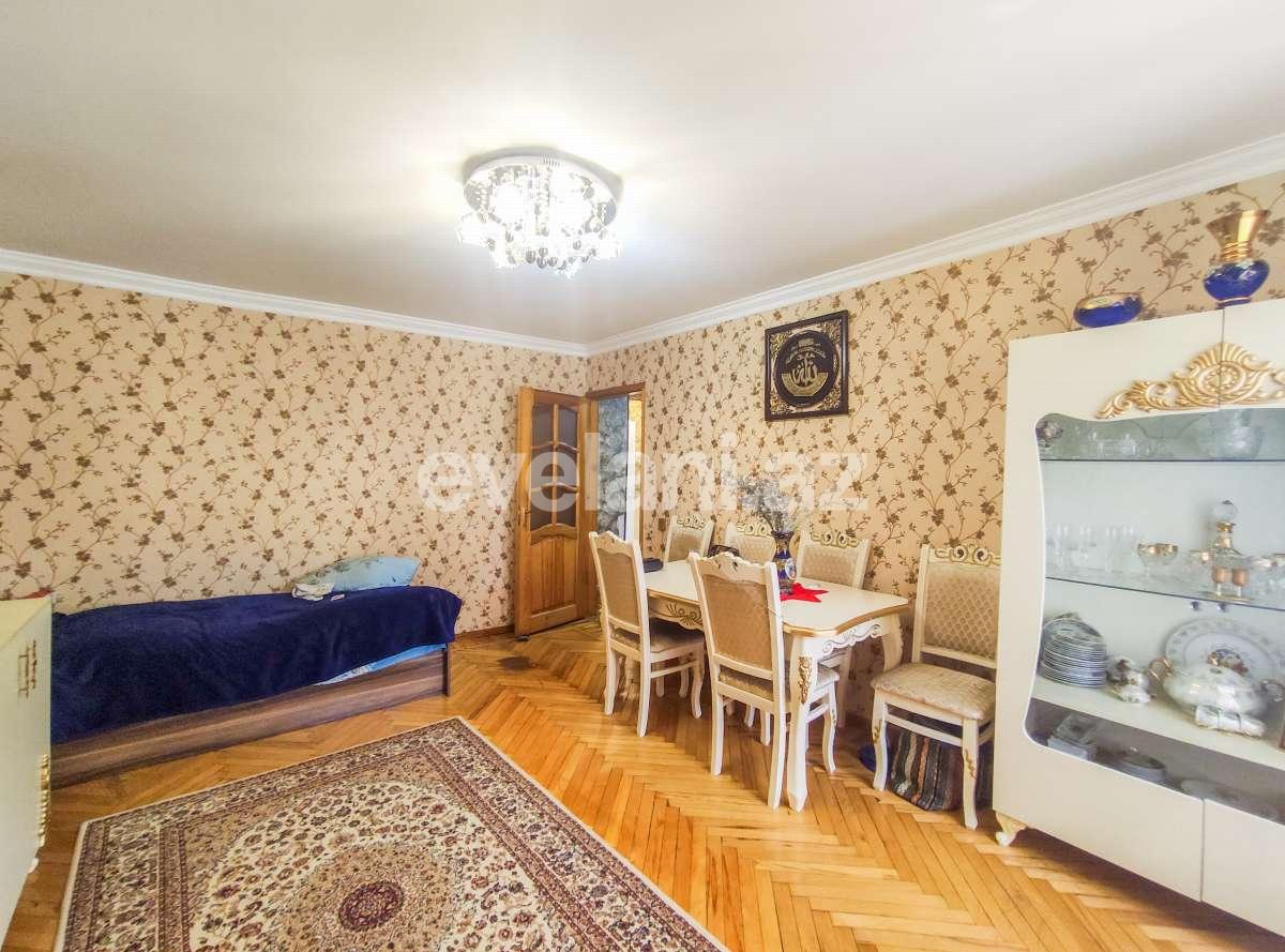 Satılır, köhnə tikili, 3 otaqlı, 70 m², Bakı, Nizami r, Neftçilər m.