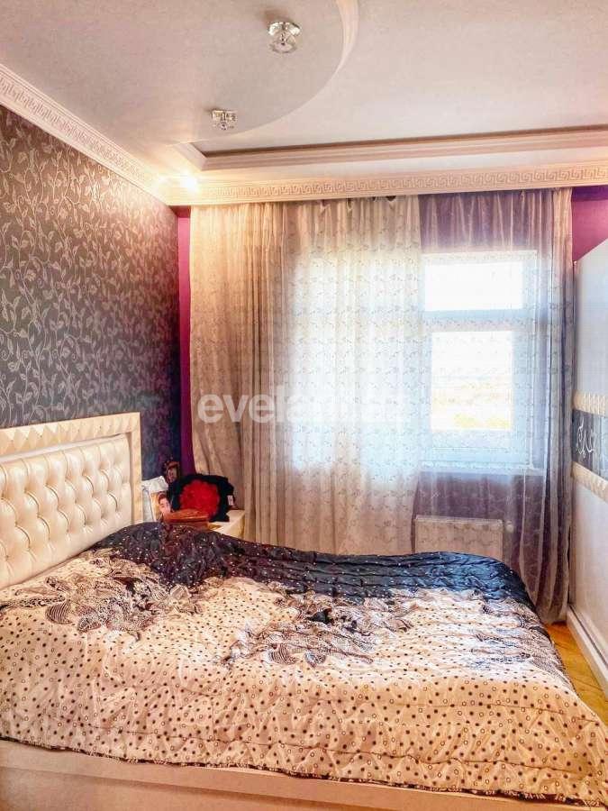 Satılır, köhnə tikili, 3 otaqlı, 65 m², Bakı, Suraxanı r, Hövsan q.