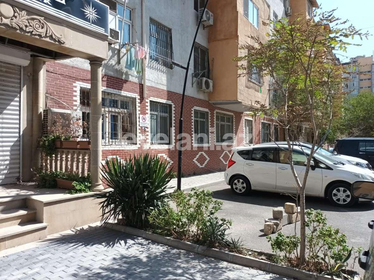 Satılır, köhnə tikili, 2 otaqlı, 50 m², Bakı, Nərimanov r, Gənclik m.