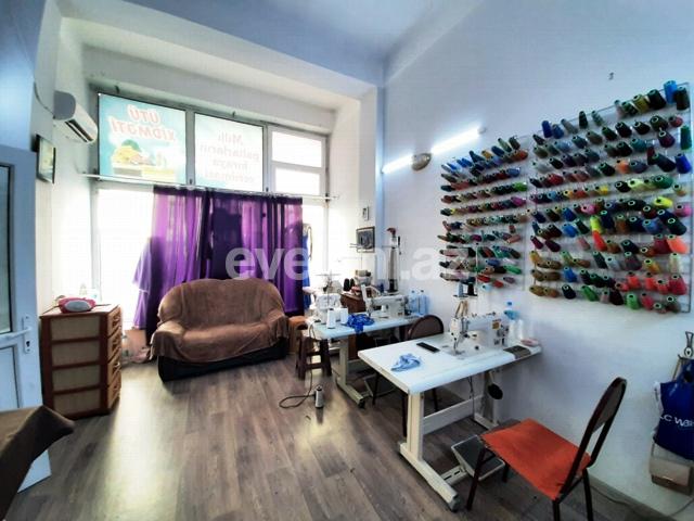 Satılır, ofis, 1 otaqlı, 100 m², Bakı, Yasamal r, İnşaatçılar m.