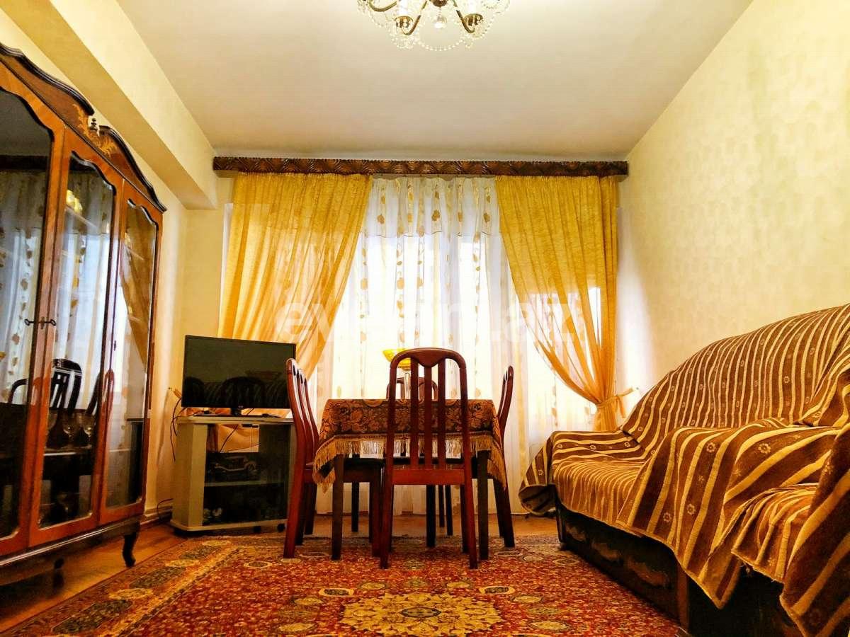 Сдаётся, вторичка, 3-комнаты, 81 m², Баку, Ясамальский r, Элмляр Академиясы m.