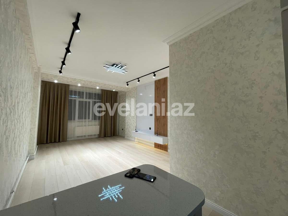 Satılır, yeni tikili, 2 otaqlı, 70 m², Bakı, Nizami r, Qara Qarayev m.