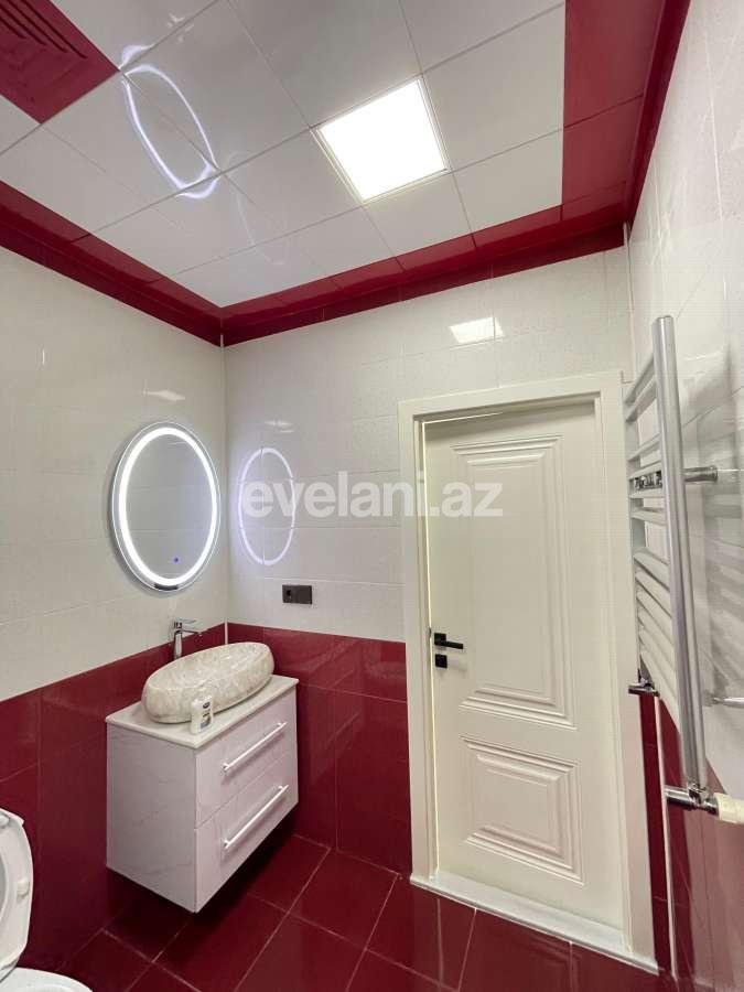 Satılır, yeni tikili, 2 otaqlı, 70 m², Bakı, Nizami r, Qara Qarayev m.