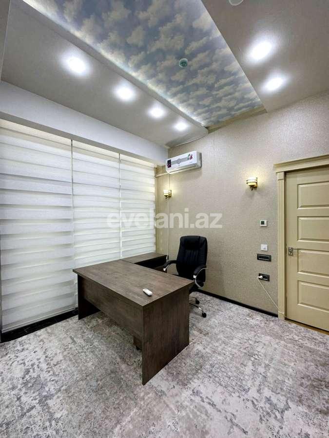 Kirayə verilir, yeni tikili, 3 otaqlı, 130 m², Bakı, Yasamal r, Elmlər Akademiyası m.