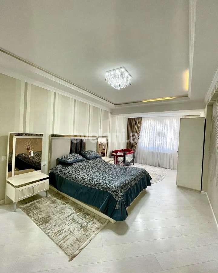 Satılır, yeni tikili, 3 otaqlı, 138 m², Bakı, Xətai r, Xalqlar Dostluğu m.