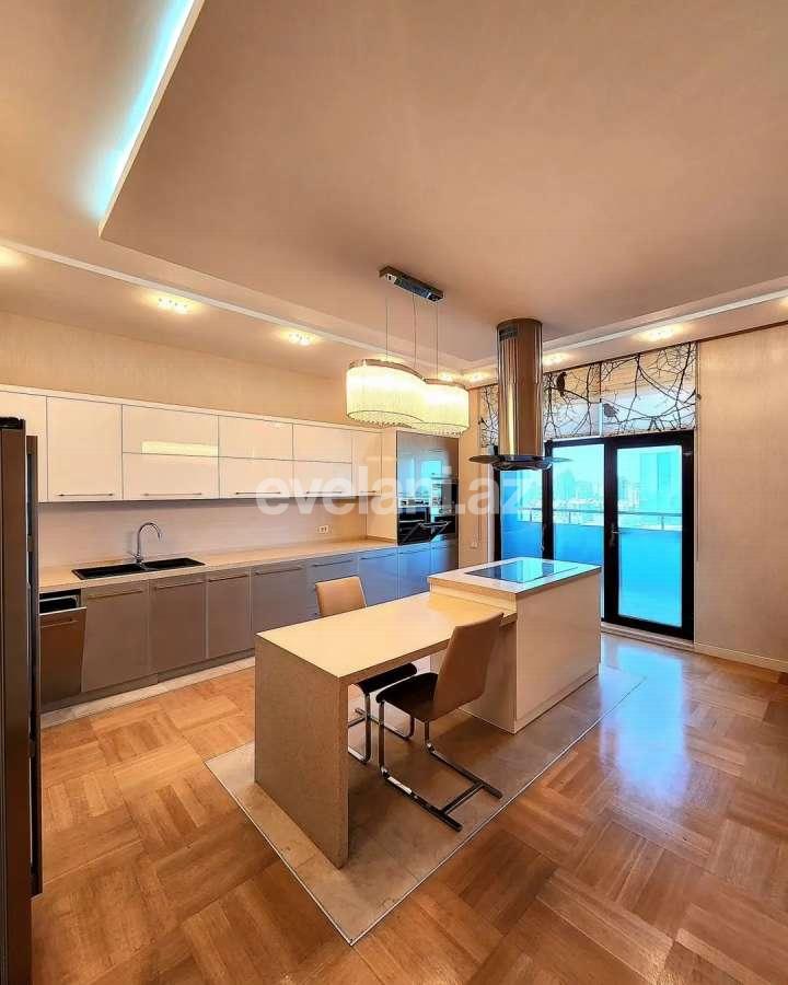 Satılır, yeni tikili, 3 otaqlı, 204 m², Bakı, Xətai r, Şah İsmayıl Xətai m.