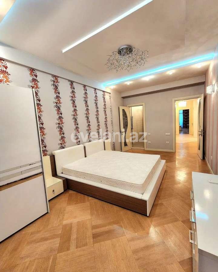Satılır, yeni tikili, 3 otaqlı, 204 m², Bakı, Xətai r, Şah İsmayıl Xətai m.