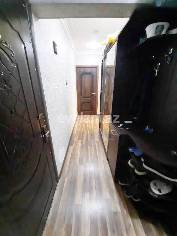 Satılır, köhnə tikili, 2 otaqlı, 65 m², Bakı, Sabunçu r, Neftçilər m.