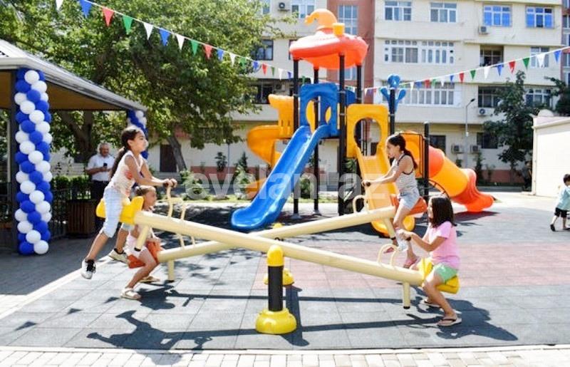 Satılır, köhnə tikili, 2 otaqlı, 65 m², Bakı, Sabunçu r, Neftçilər m.