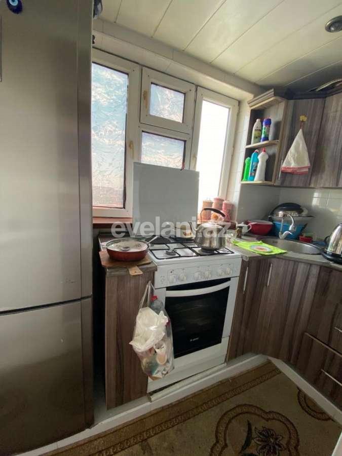 Satılır, köhnə tikili, 2 otaqlı, 120 m², Bakı, Nəsimi r, 1-ci mikrorayon q, 20 yanvar m.