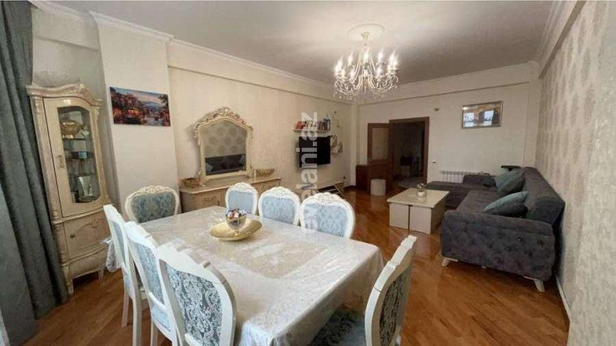 Satılır, yeni tikili, 3 otaqlı, 140 m², Bakı, Yasamal r, Yasamal q, Elmlər Akademiyası m.