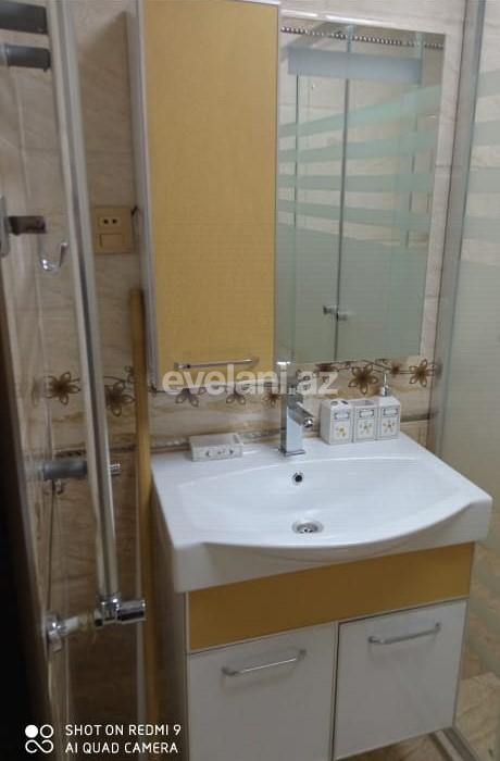 Kirayə verilir, köhnə tikili, 2 otaqlı, 76 m², Bakı, Nəsimi r, 8 Noyabr m.