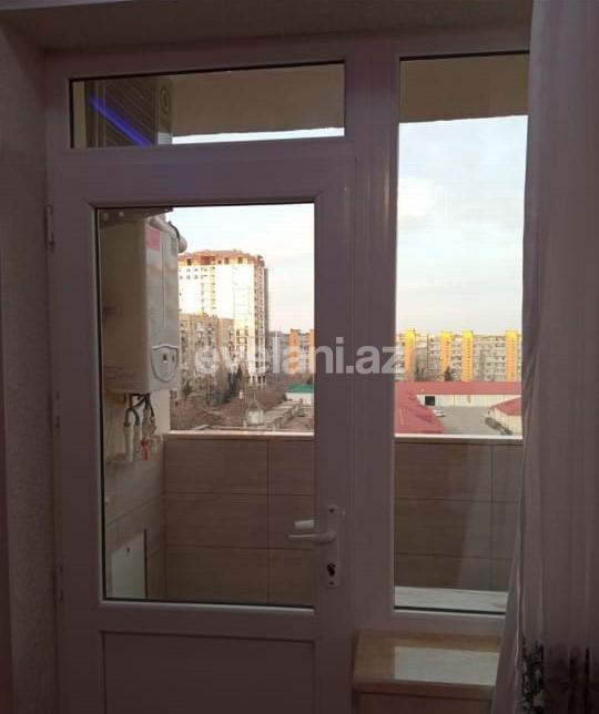 Kirayə verilir, köhnə tikili, 2 otaqlı, 76 m², Bakı, Nəsimi r, 8 Noyabr m.