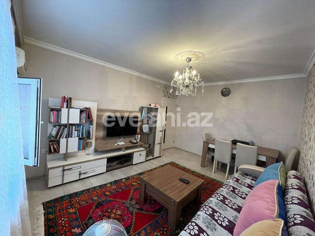 Satılır, köhnə tikili, 3 otaqlı, 70 m², Bakı, Sabunçu r, Bakıxanov q.
