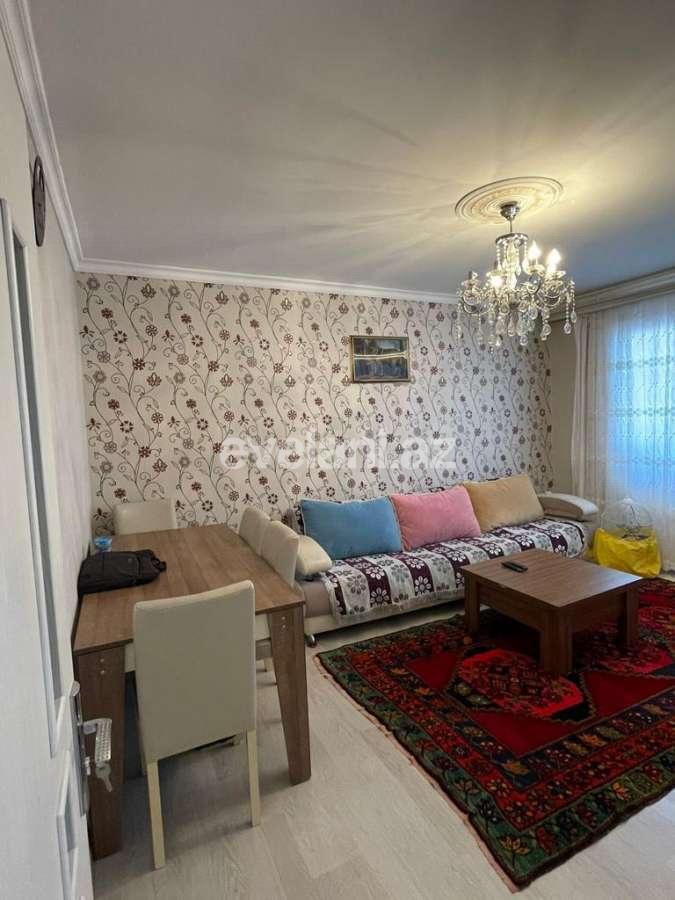 Satılır, köhnə tikili, 3 otaqlı, 70 m², Bakı, Sabunçu r, Bakıxanov q.