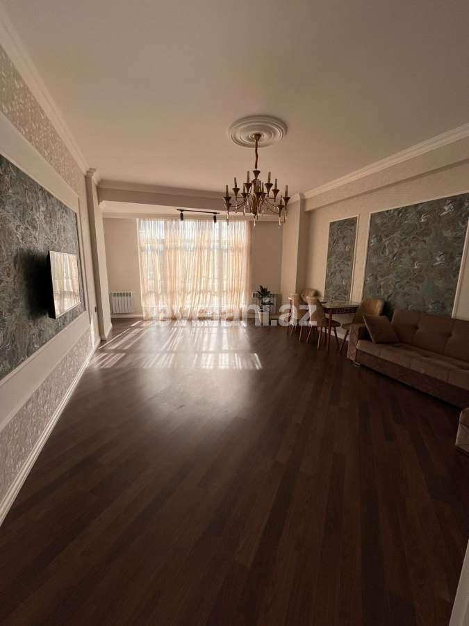 Satılır, yeni tikili, 2 otaqlı, 76 m², Bakı, Binəqədi r, 7-ci mikrorayon q, Azadlıq prospekti m.