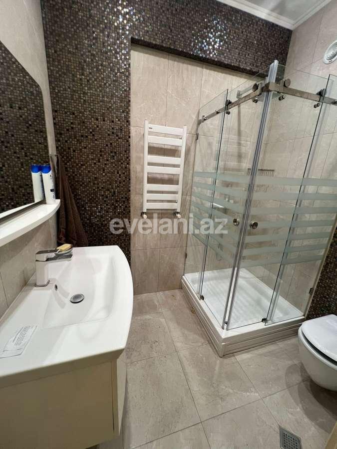 Kirayə verilir, yeni tikili, 3 otaqlı, 148 m², Bakı, Xətai r, Şah İsmayıl Xətai m.