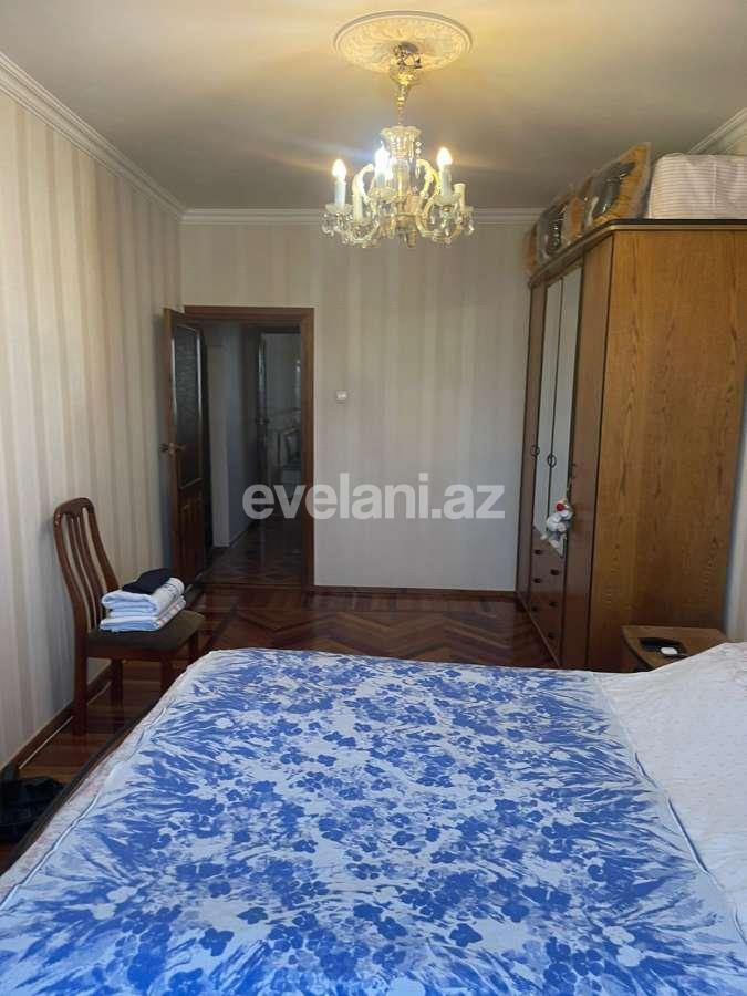 Sale, old building, 4 room, 100 m², Baku, Khatai r, Ahmedli m.