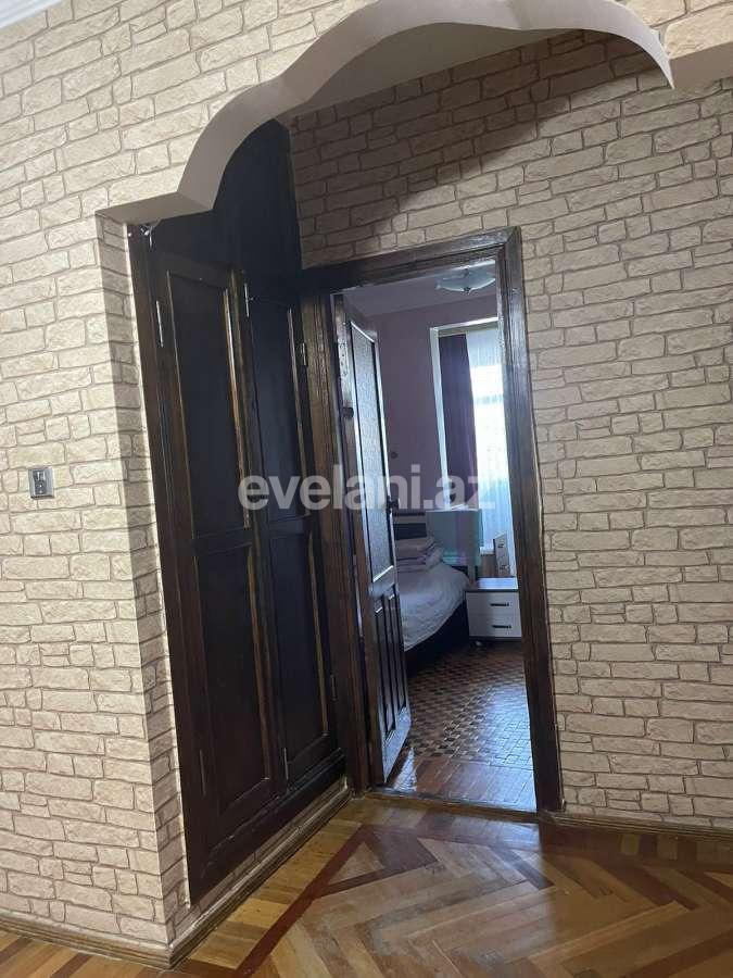 Sale, old building, 4 room, 100 m², Baku, Khatai r, Ahmedli m.