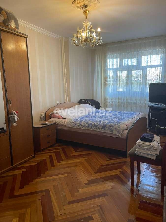 Sale, old building, 4 room, 100 m², Baku, Khatai r, Ahmedli m.