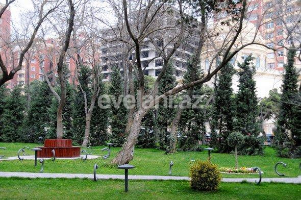 Продаётся, новостройка, 4-комнаты, 202 m², Баку, Насиминский r.