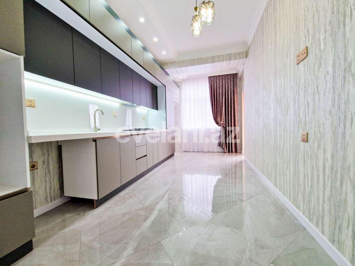 Satılır, yeni tikili, 3 otaqlı, 110 m², Bakı, Nizami r, Qara Qarayev m.