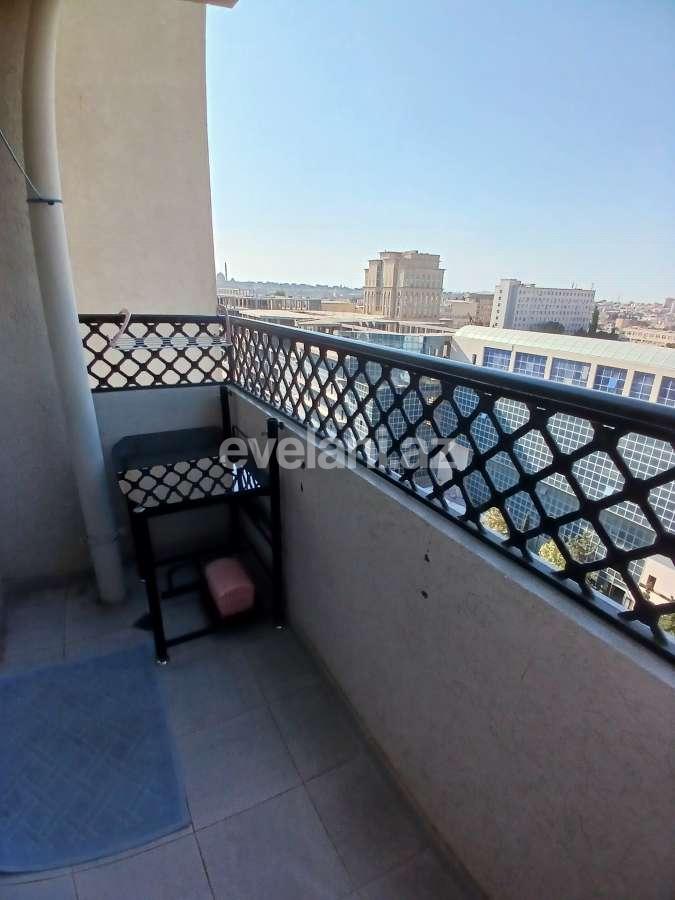 Satılır, yeni tikili, 3 otaqlı, 102.99 m², Bakı, Binəqədi r, 8-ci mikrorayon q, Azadlıq prospekti m.