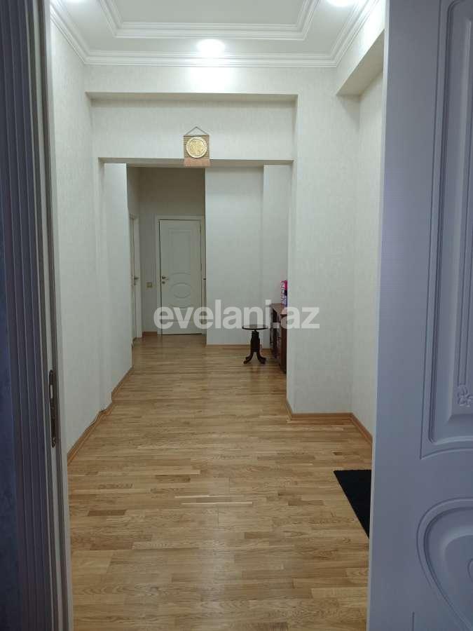 Satılır, yeni tikili, 3 otaqlı, 102.99 m², Bakı, Binəqədi r, 8-ci mikrorayon q, Azadlıq prospekti m.