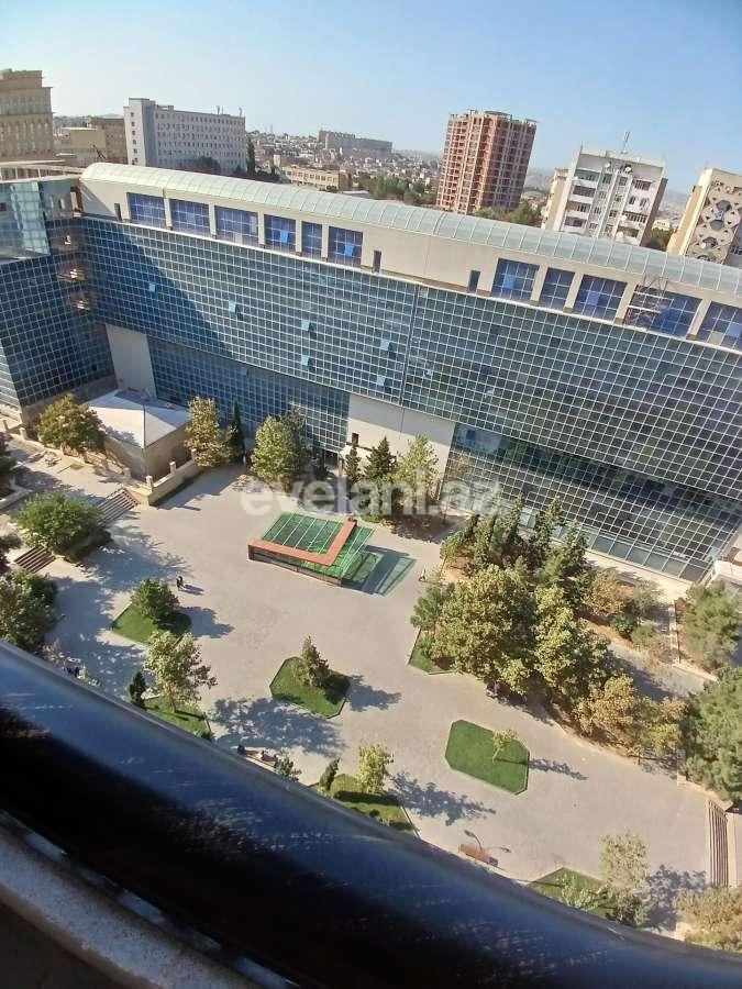 Satılır, yeni tikili, 3 otaqlı, 102.99 m², Bakı, Binəqədi r, 8-ci mikrorayon q, Azadlıq prospekti m.