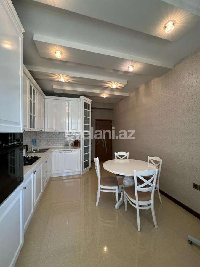 Satılır, yeni tikili, 3 otaqlı, 129.99 m², Bakı, Yasamal r, İnşaatçılar m.