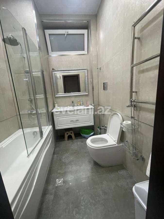 Kirayə verilir, köhnə tikili, 4 otaqlı, 131 m², Bakı, Səbail r, İçəri Şəhər m.