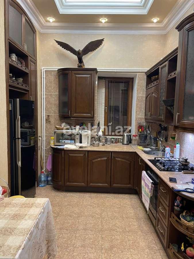 Продаётся, вторичка, 3-комнаты, 70 m², Баку, Насиминский r, 28 мая m.