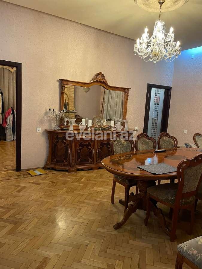 Satılır, köhnə tikili, 3 otaqlı, 110 m², Bakı, Nəsimi r.