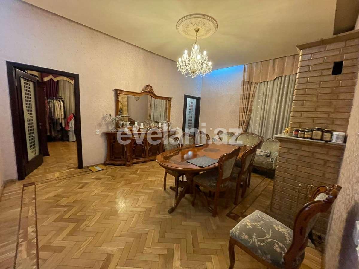 Satılır, köhnə tikili, 3 otaqlı, 110 m², Bakı, Nəsimi r.