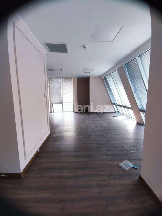 Kirayə verilir, ofis, 6 otaqlı, 200 m², Bakı, Yasamal r, Elmlər Akademiyası m.