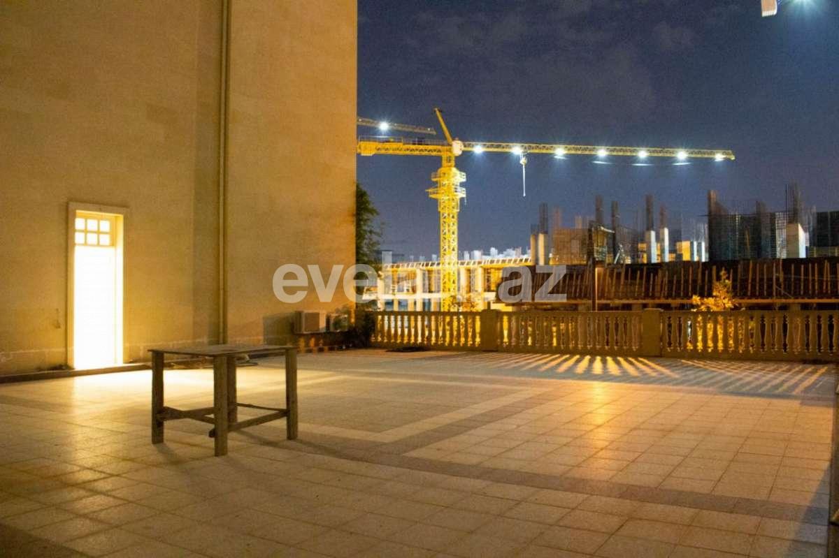 Satılır, yeni tikili, 5 otaqlı, 225 m², Bakı, Nərimanov r, Nəriman Nərimanov m.