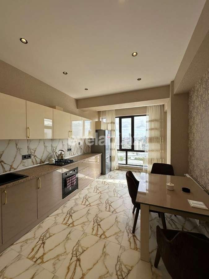 Kirayə verilir, yeni tikili, 3 otaqlı, 140 m², Bakı, Nəsimi r, 28 may m.