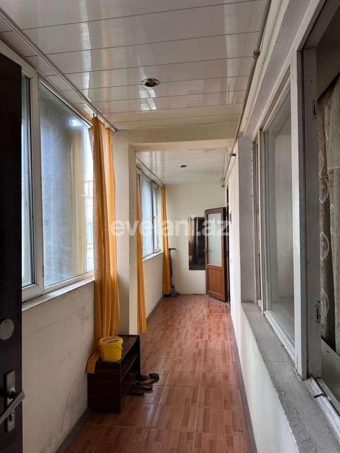 Rent, old building, 3 room, 80 m², Baku, Nizami r, 28 may m.