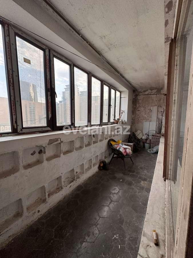 Rent, old building, 3 room, 80 m², Baku, Nizami r, 28 may m.