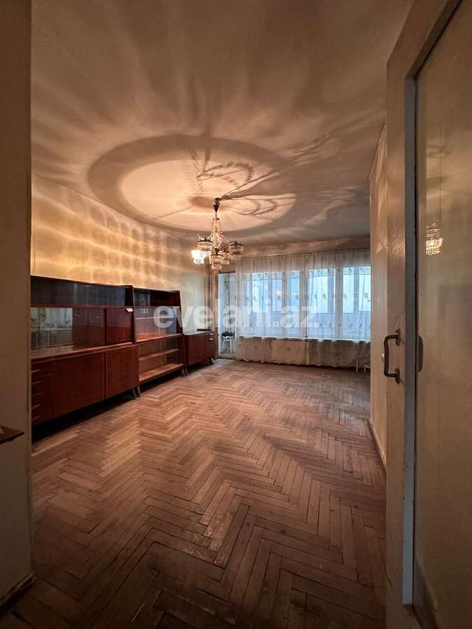 Rent, old building, 3 room, 80 m², Baku, Nizami r, 28 may m.