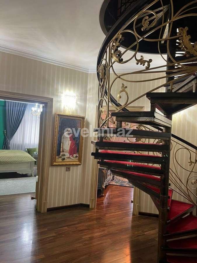 Satılır, köhnə tikili, 4 otaqlı, 200 m², Bakı, Nərimanov r, Nəriman Nərimanov m.