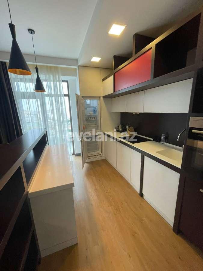 Satılır, yeni tikili, 3 otaqlı, 148 m², Bakı, Yasamal r, 8 Noyabr m.