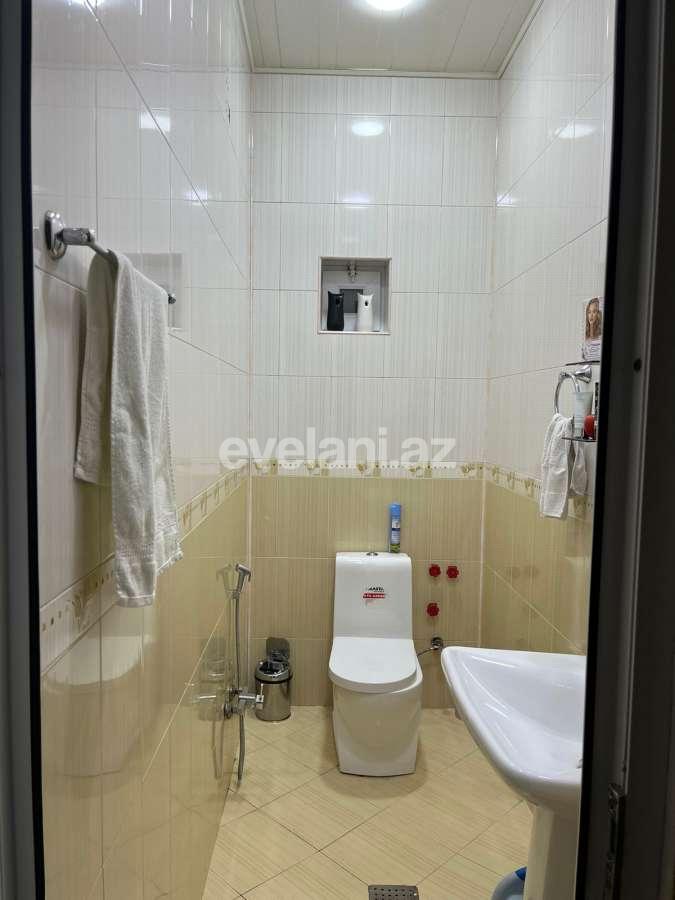 Satılır, həyət evi / bağ, 7 otaqlı, 300 m², Bakı, Xətai r.