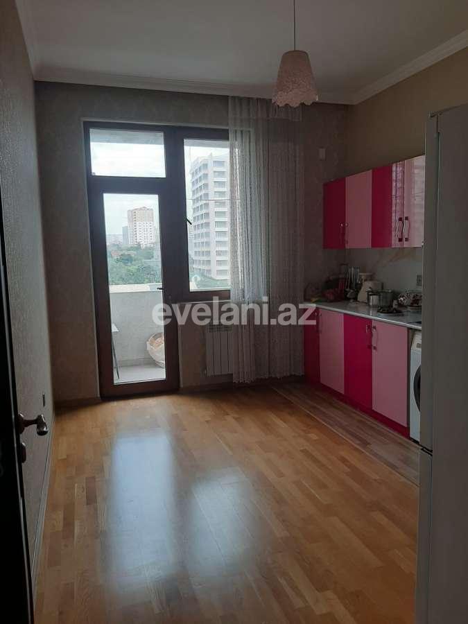 Kirayə verilir, yeni tikili, 2 otaqlı, 79 m², Bakı, Nizami r.